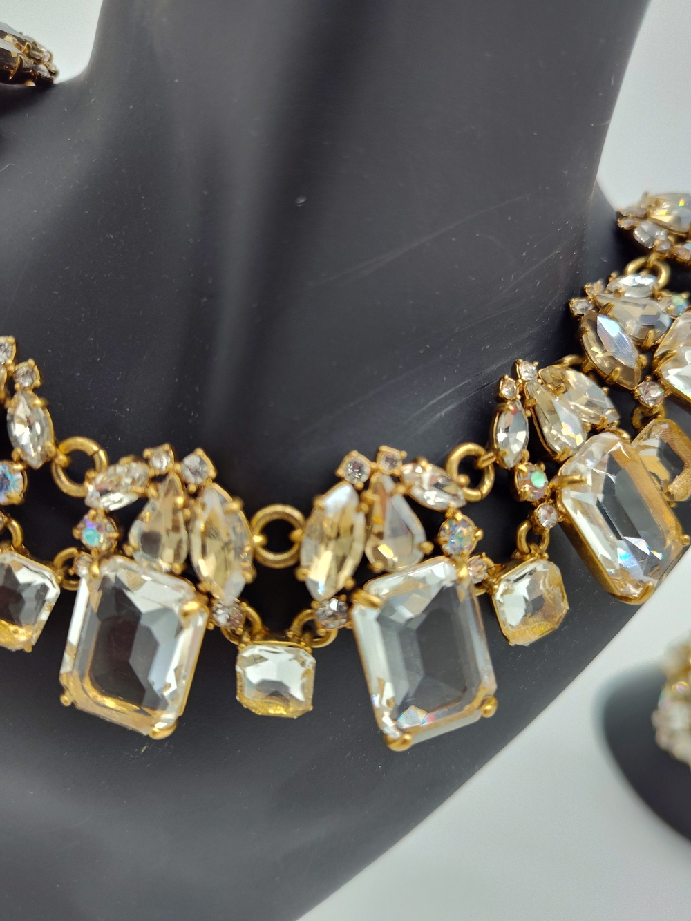 J CREW Crystal Statement Necklace Bracelet Set Gold Rhinestone Collar EUC - Picture 5 of 15